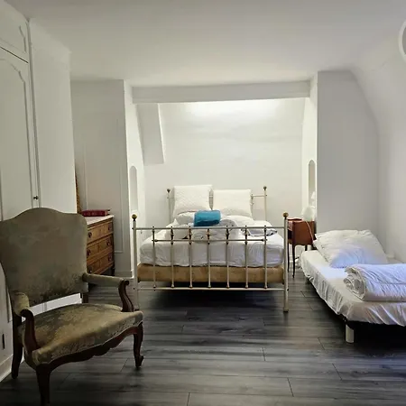 Holiday home Spacieuse Et Paisible - 15 Pers. - Fr-1-527-119